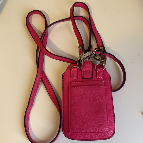Small cell phone purse. Comes with body strap and pocket for cards - Picture 2 of 3